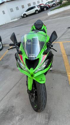 KAWASAKI NINJA ZX-6R KAWASAKI NINJA ZX-6R